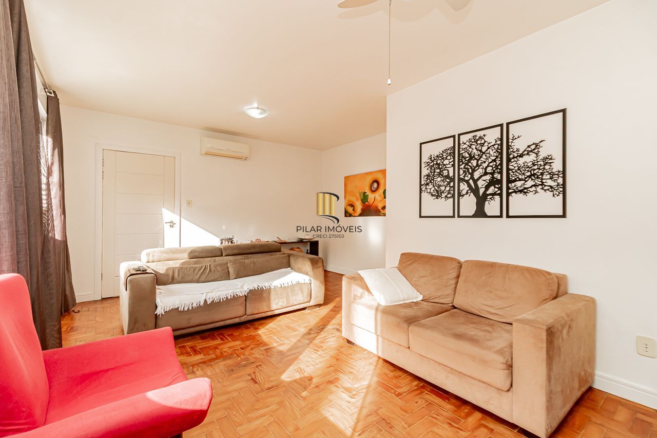 Casa 3 dormitórios no bairro Vila Ipiranga