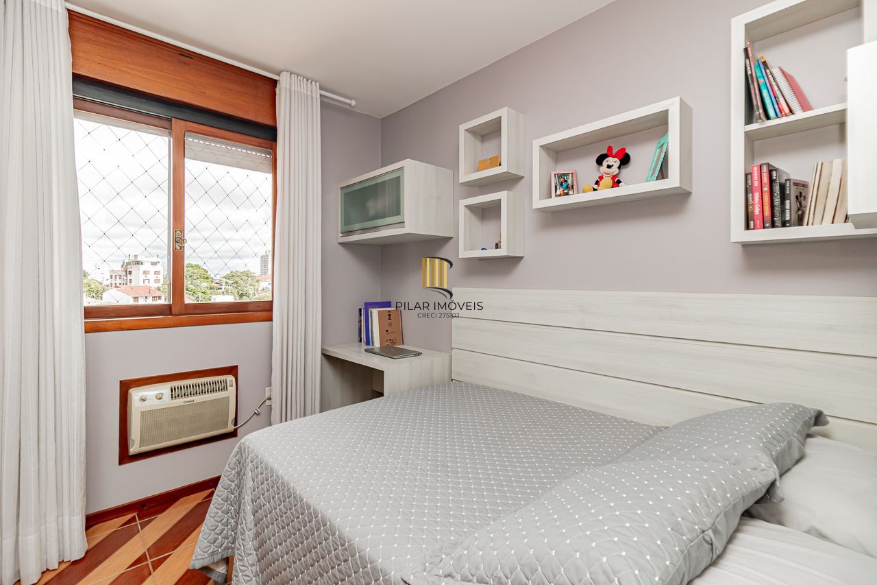 Apartamento 3 dormitórios no bairro Vila Ipiranga