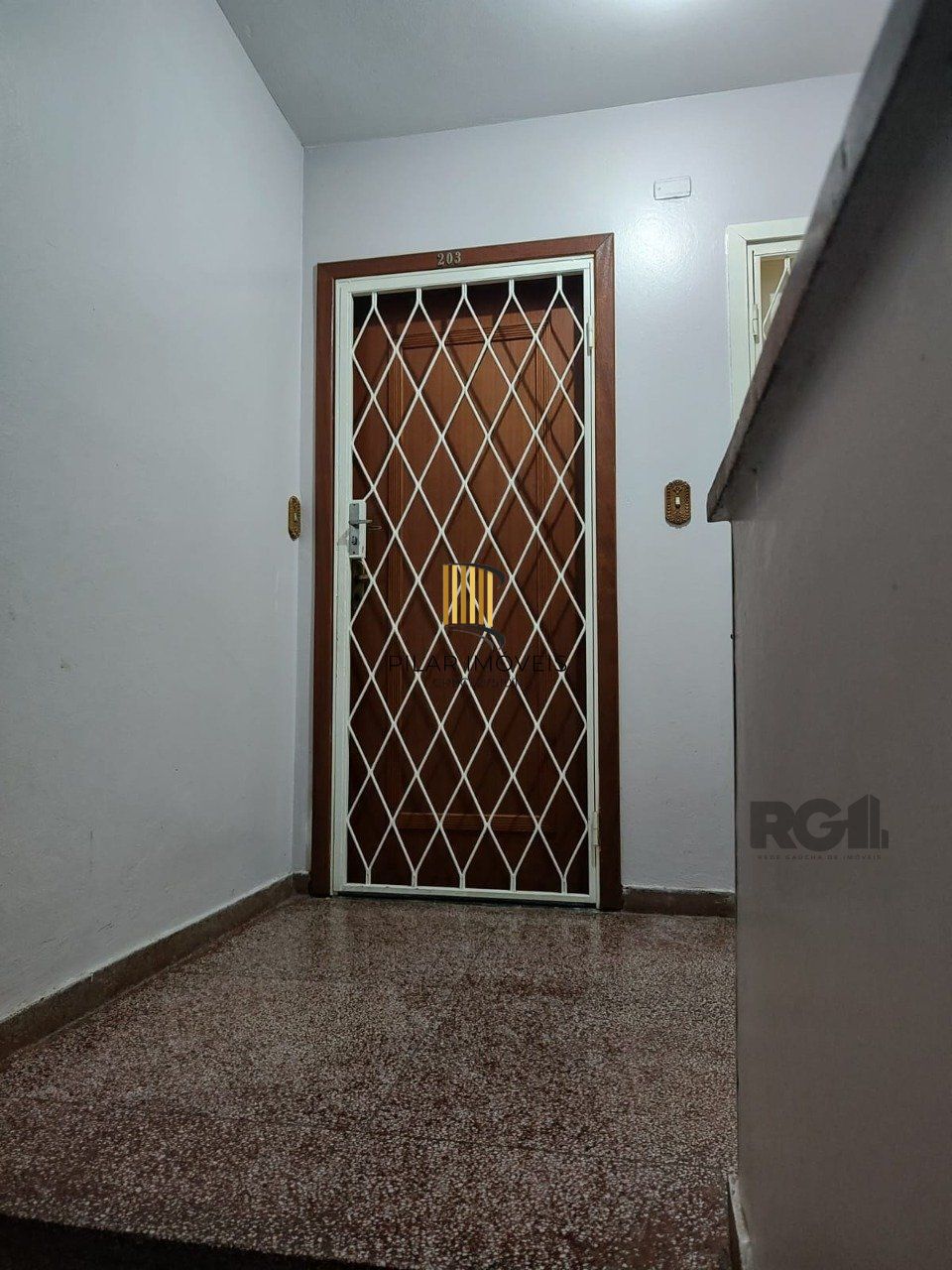 Apartamento 2 dormitórios no bairro Cavalhada