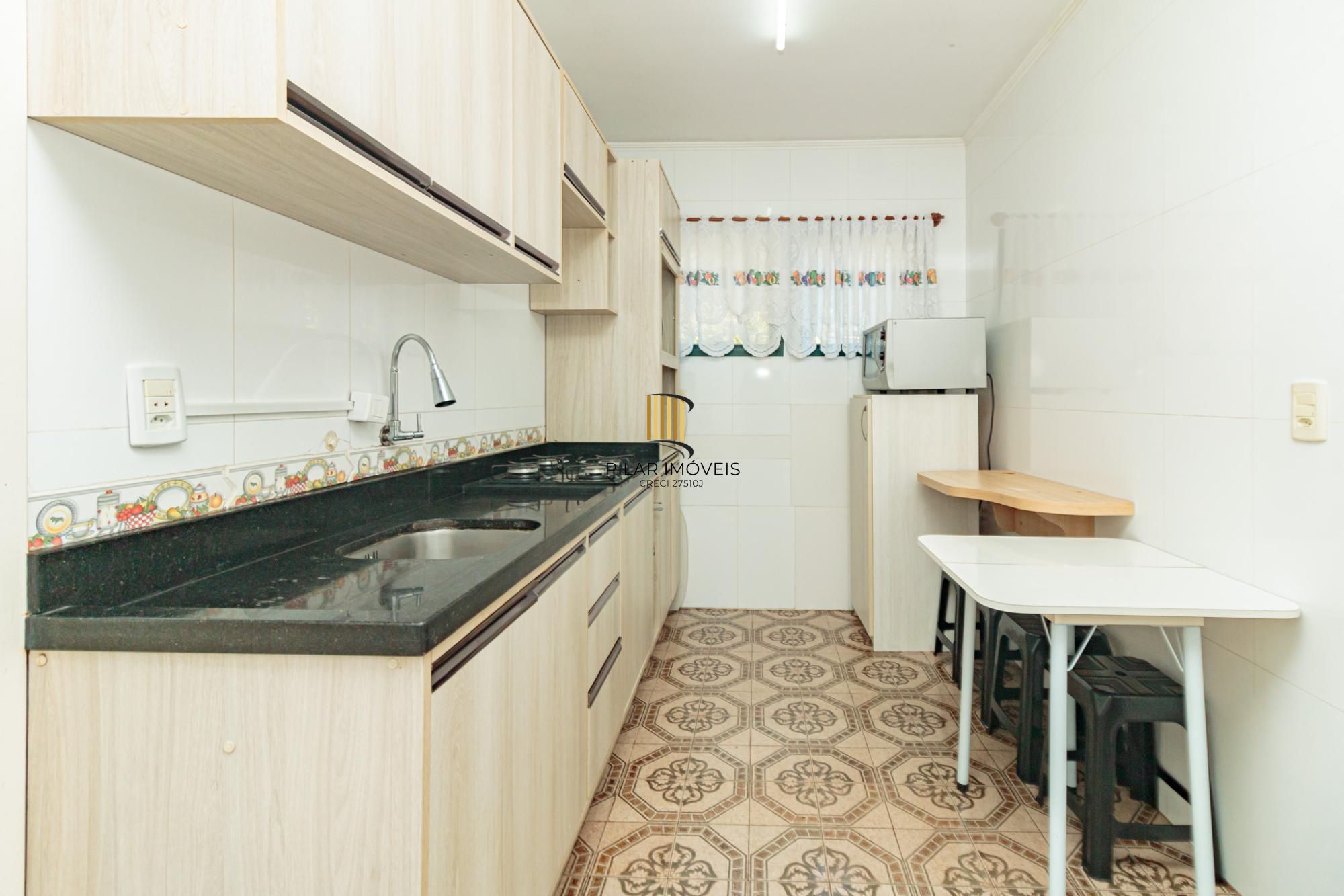 Apartamento 2 dormitórios no bairro Vila Ipiranga