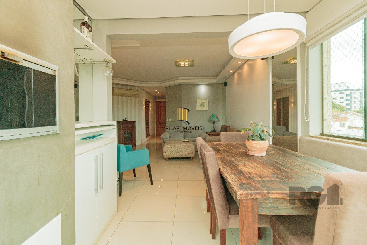 Apartamento 3 dormitórios no bairro Vila Ipiranga