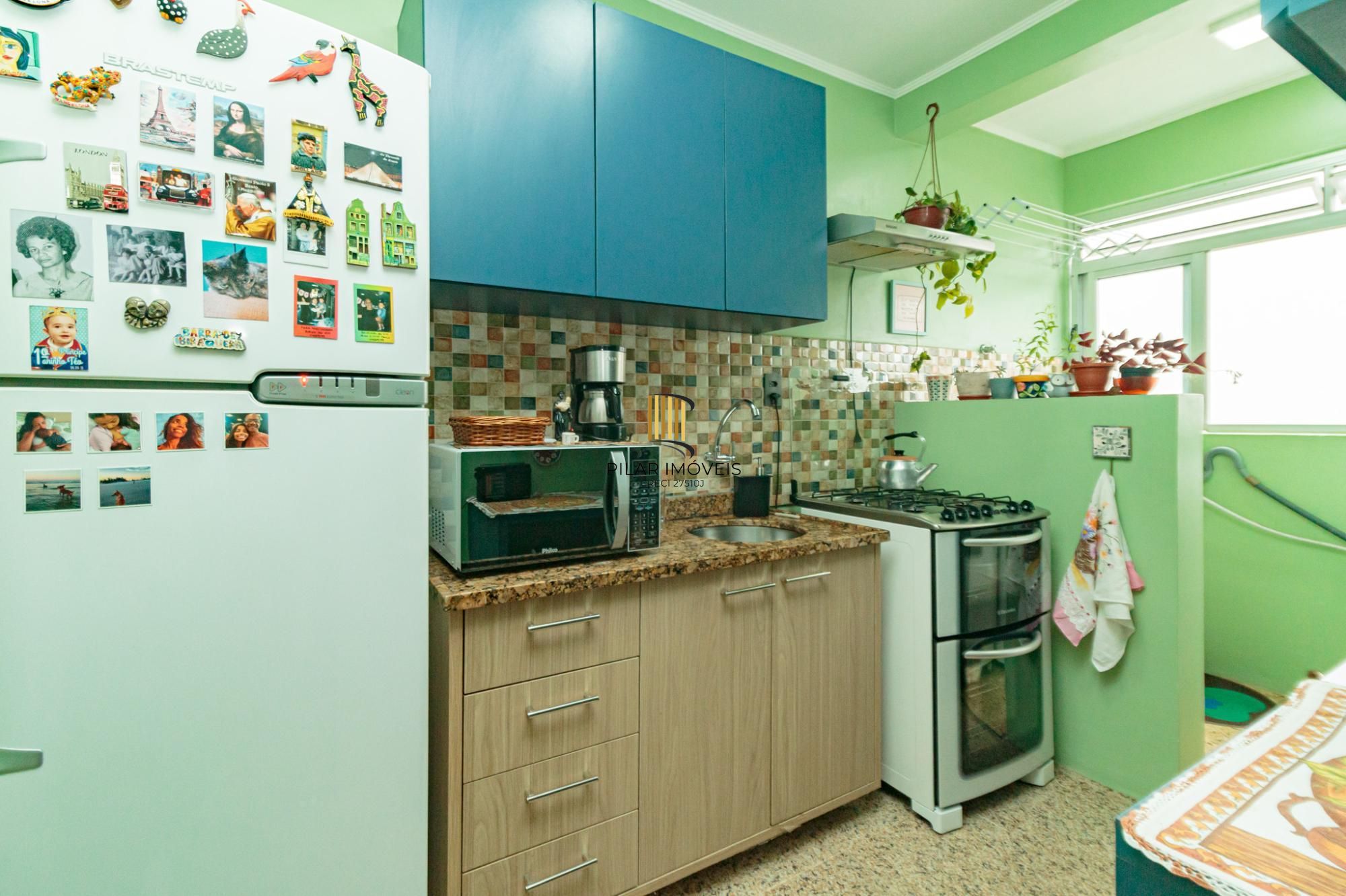 Apartamento 2 dormitórios no bairro Passo da Areia