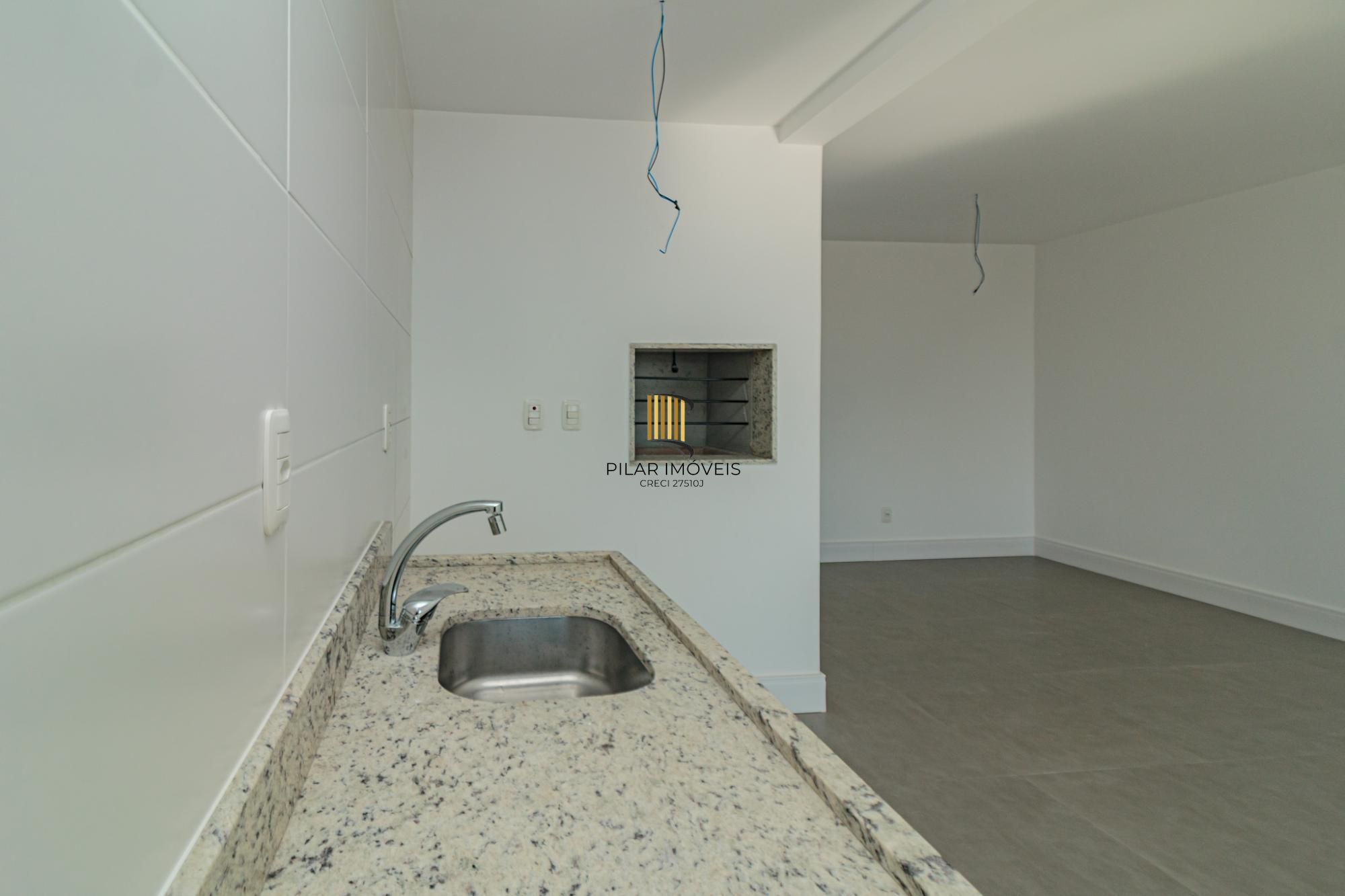 Apartamento 2 dormitórios no bairro Passo da Areia