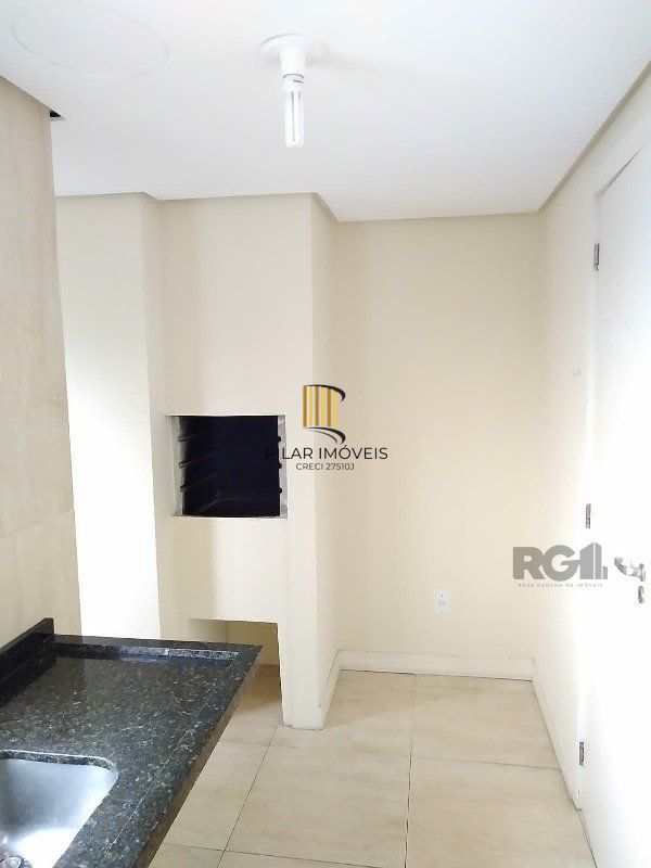 Duplex 2 dormitórios no bairro Jardim Sabará