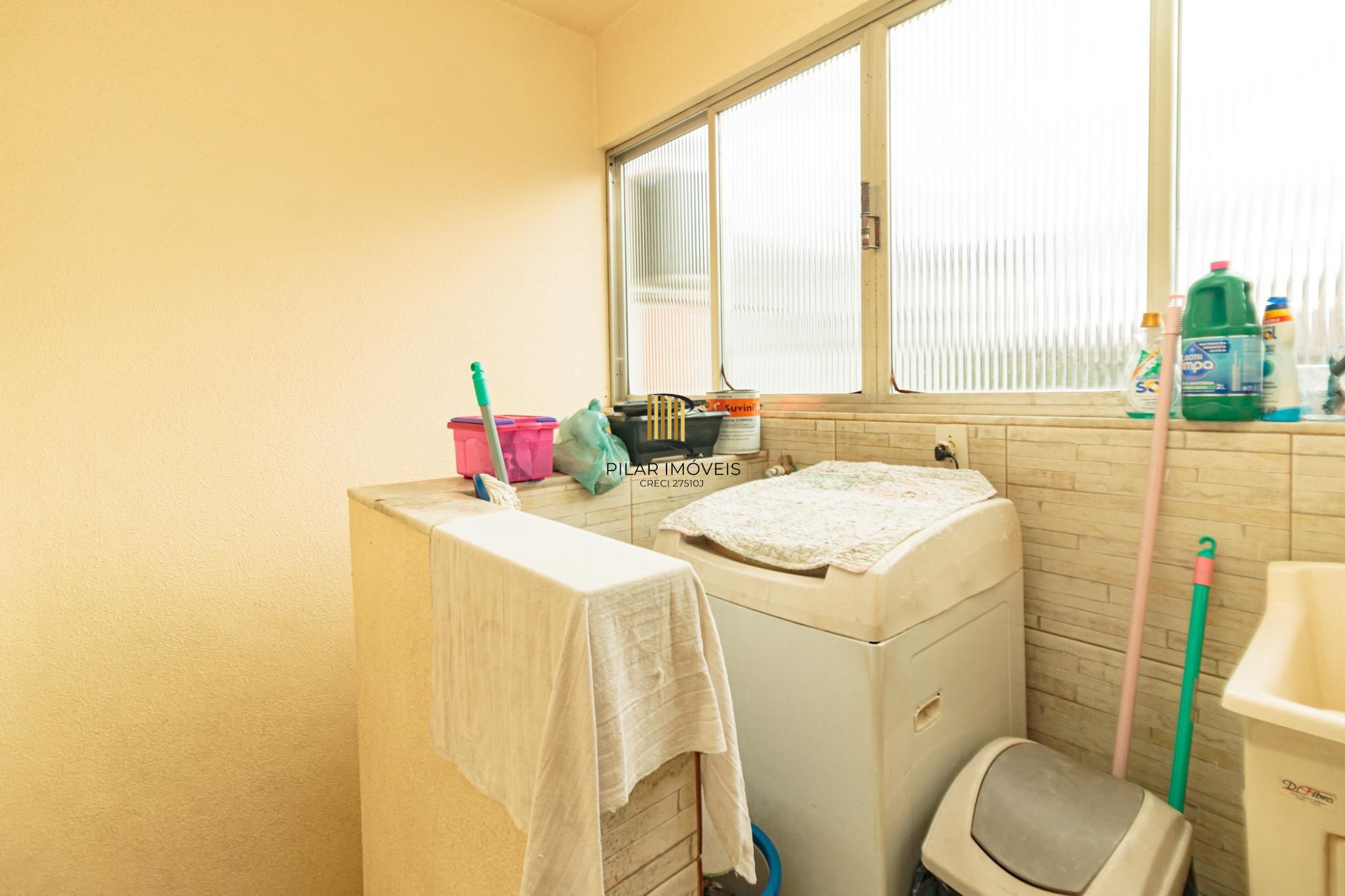 Casa 3 dormitórios no bairro Jardim Itu