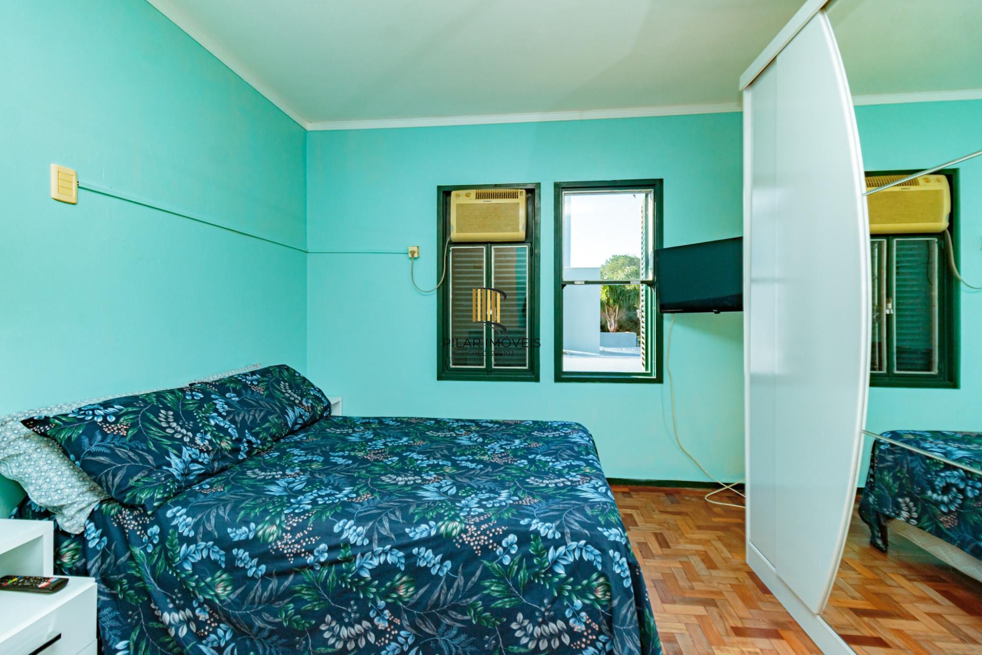 Apartamento 2 dormitórios no bairro Vila Ipiranga