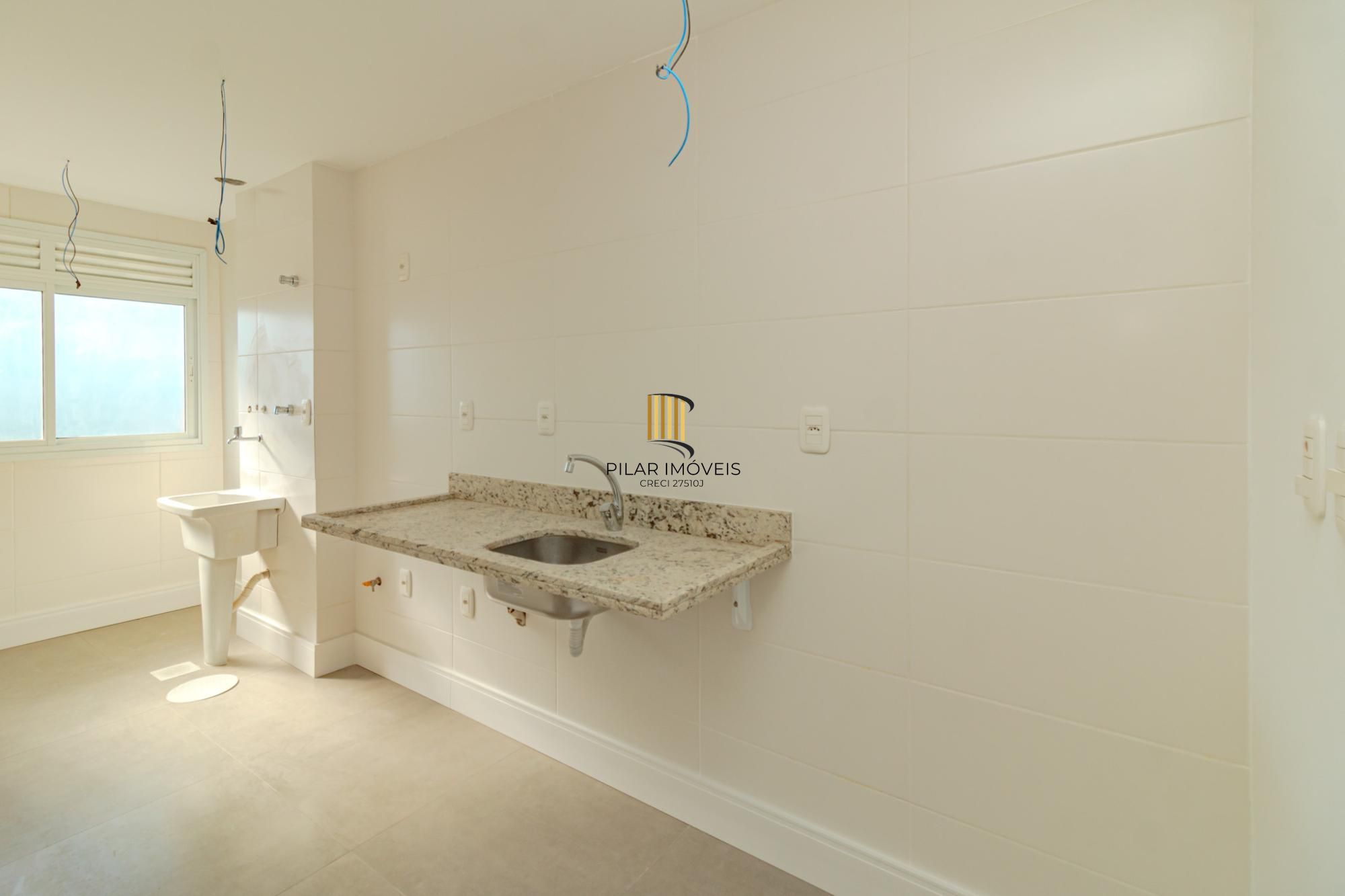 Apartamento 2 dormitórios no bairro Passo da Areia