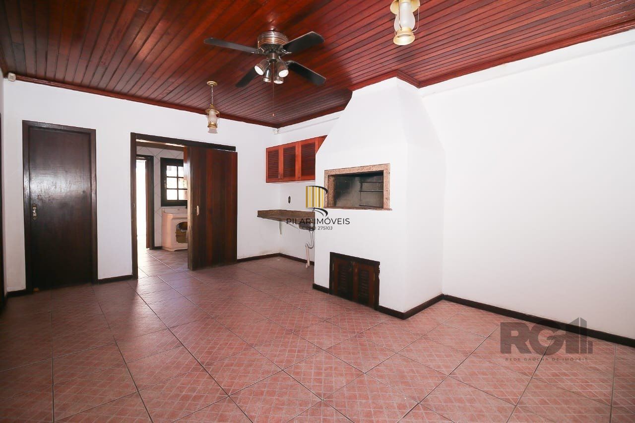 Casa 4 dormitórios no bairro Marechal Rondon