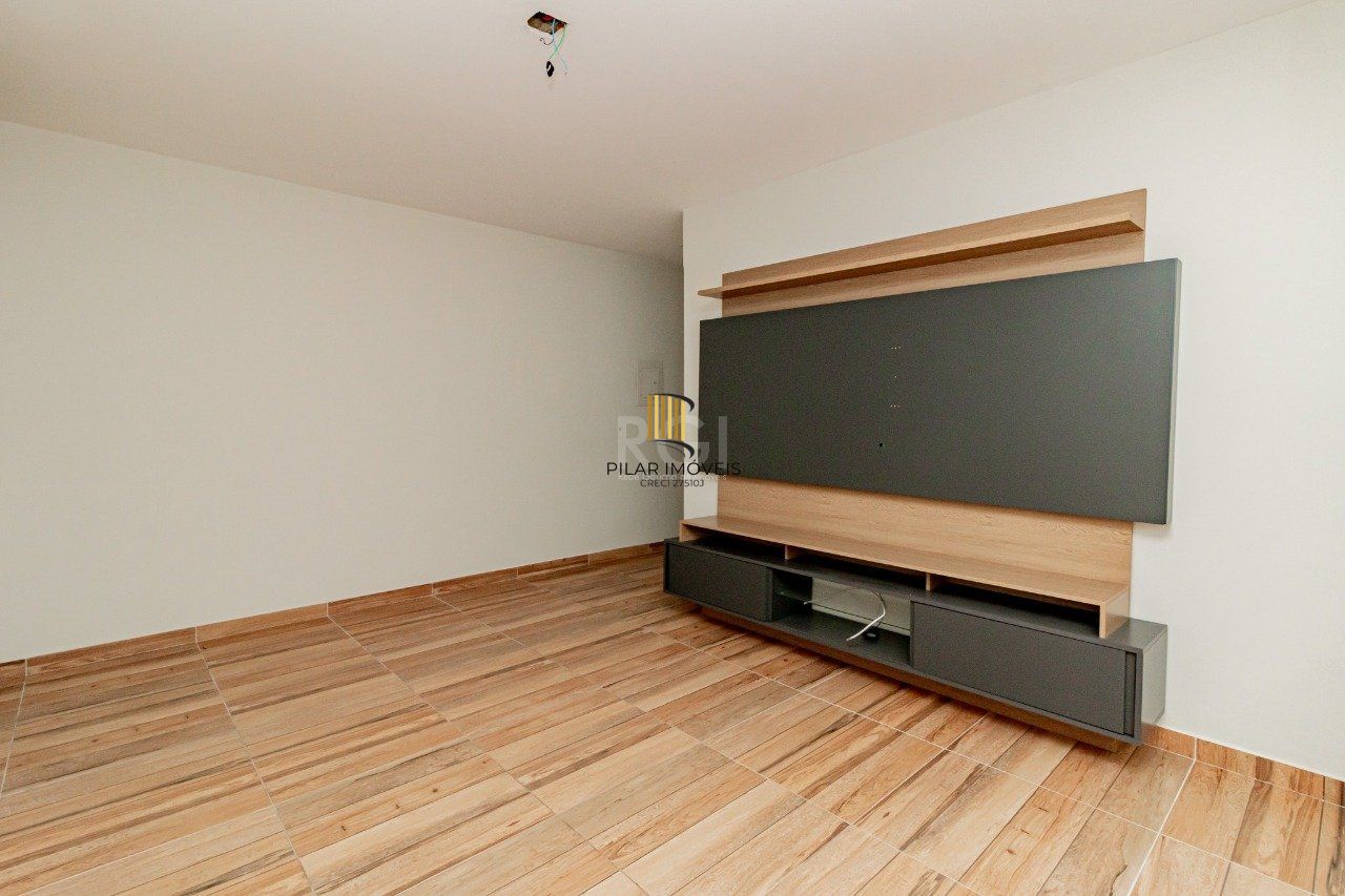 Apartamento 2 dormitórios no bairro Vila Ipiranga
