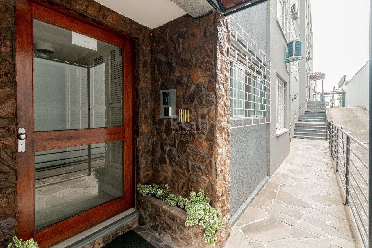 Apartamento 2 dormitórios no bairro Vila Ipiranga