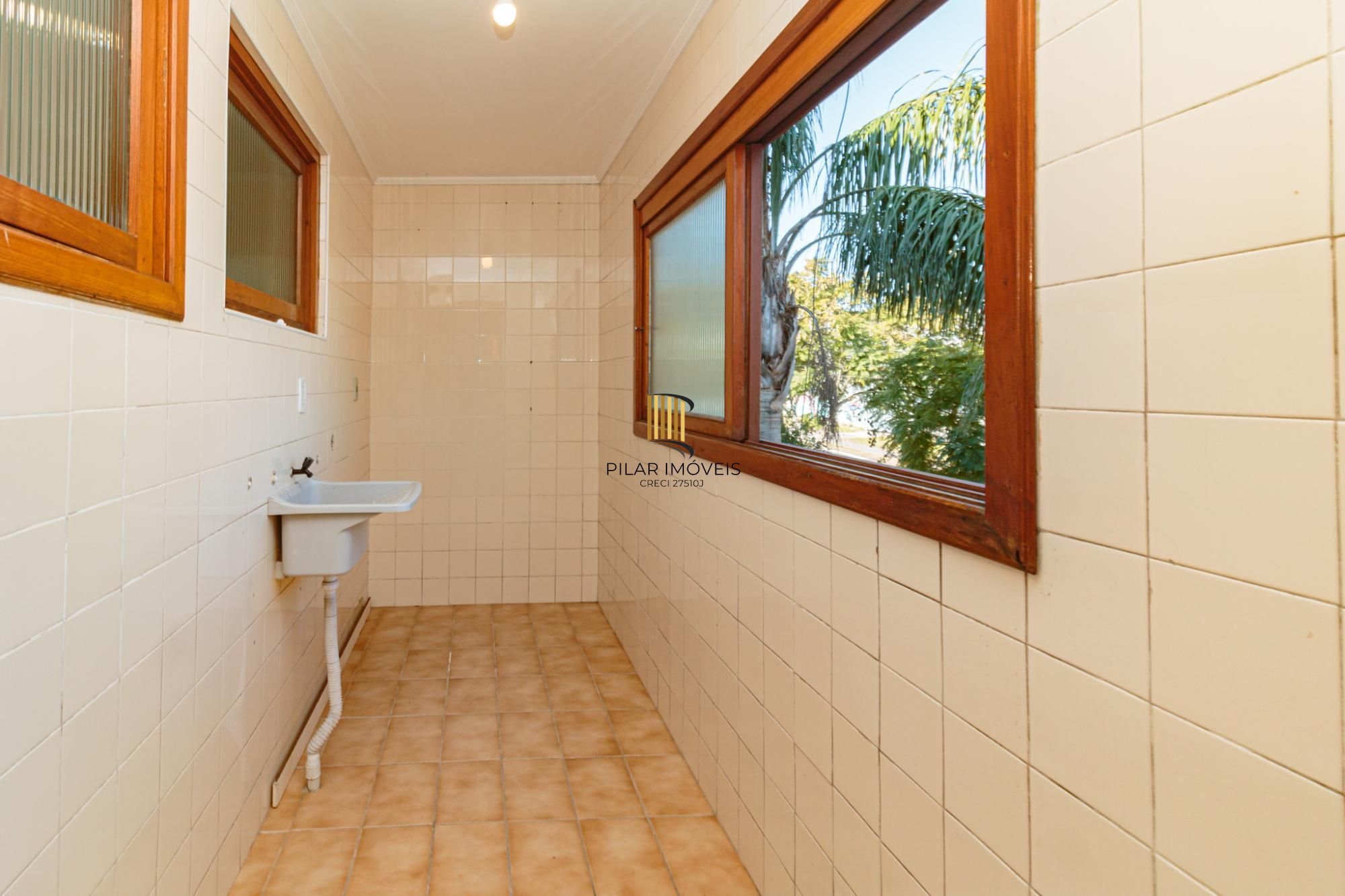 Apartamento 2 dormitórios no bairro Bom Jesus