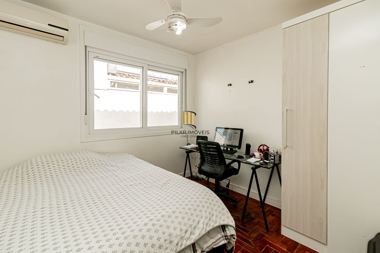 Casa 3 dormitórios no bairro Vila Ipiranga
