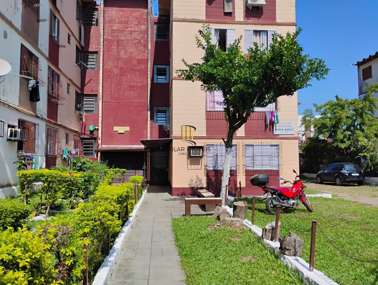 Apartamento 2 dormitórios no bairro Rubem Berta