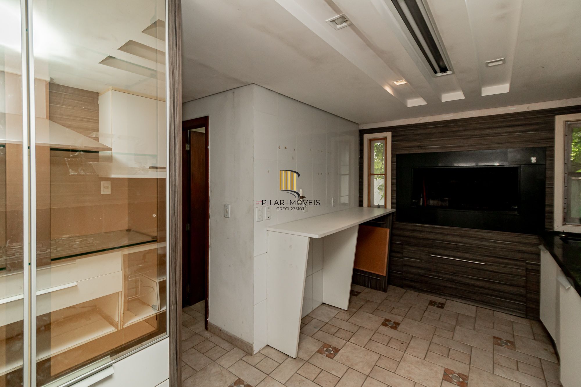 Casa 5 dormitórios no bairro Marechal Rondon