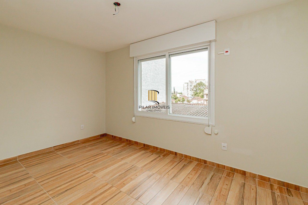 Apartamento 2 dormitórios no bairro Vila Ipiranga