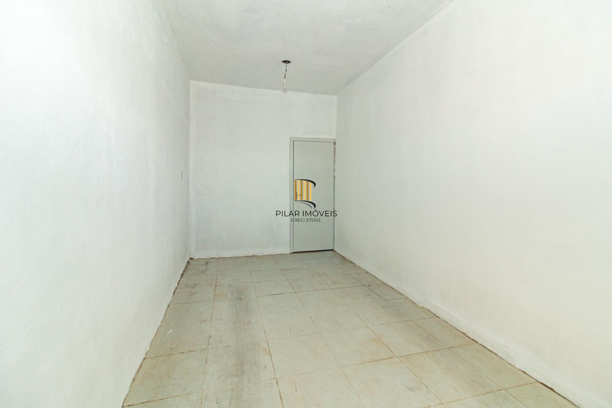 Casa 2 dormitórios no bairro Lomba do Pinheiro