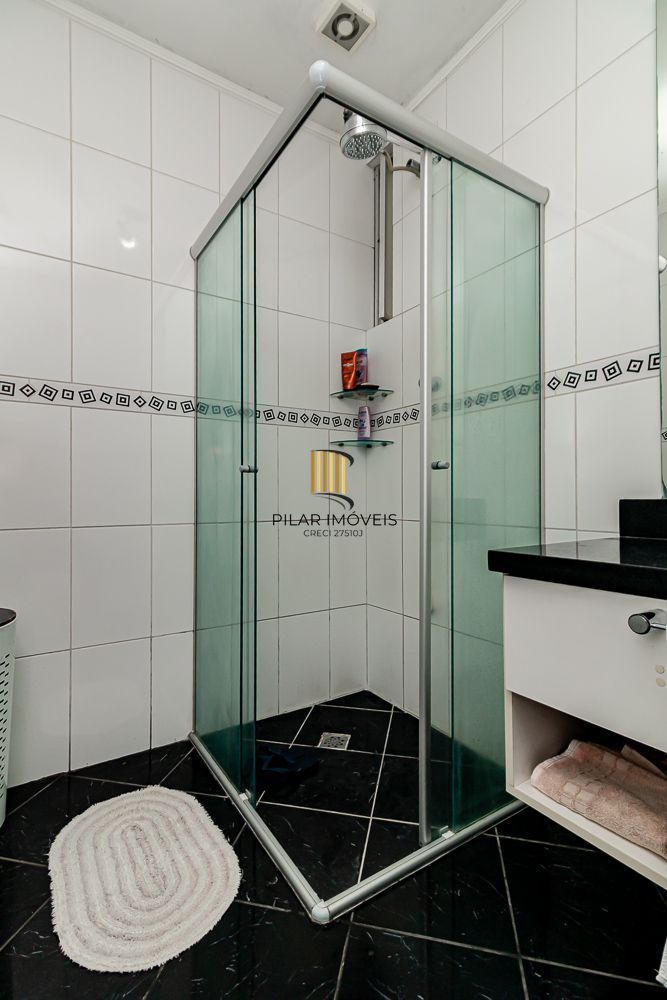 Casa 3 dormitórios no bairro Vila Ipiranga