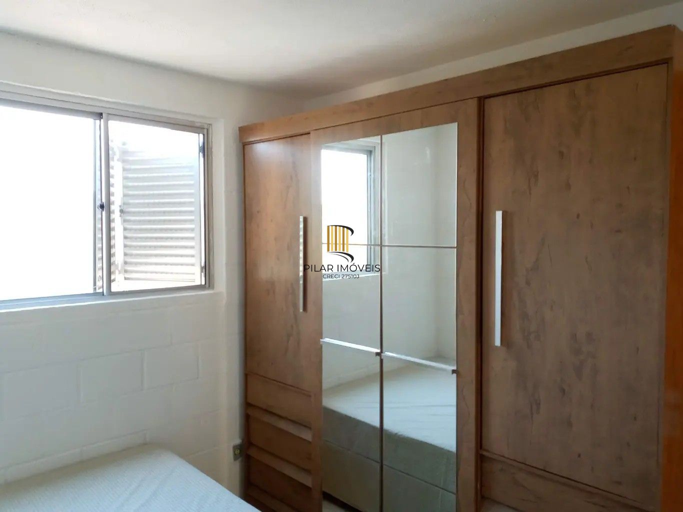 Apartamento 2 dormitórios no bairro Rubem Berta