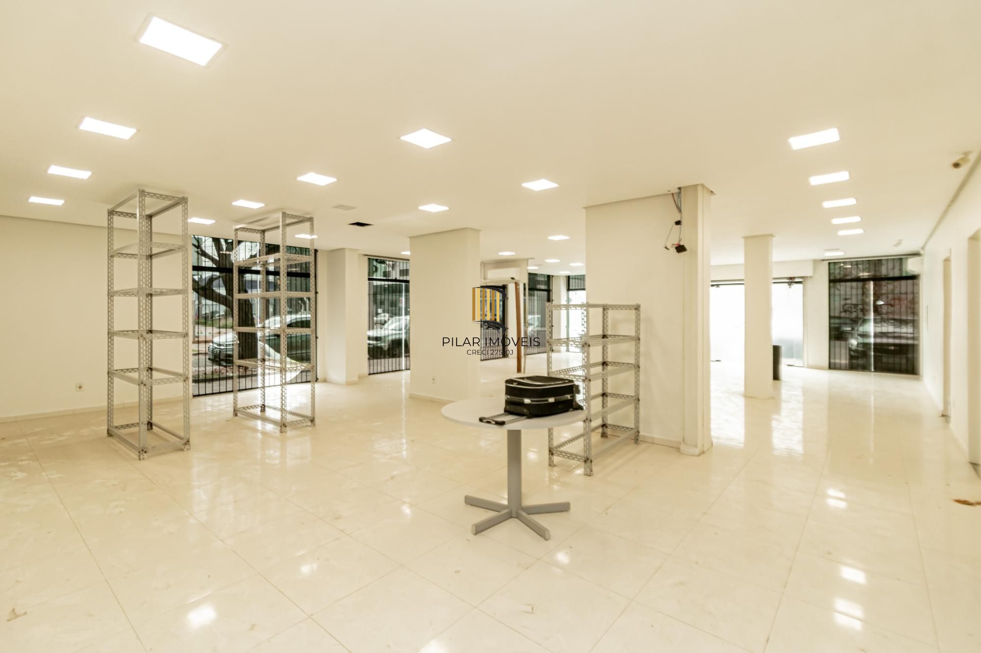 Prédio Comercial 6 dormitórios no bairro Navegantes