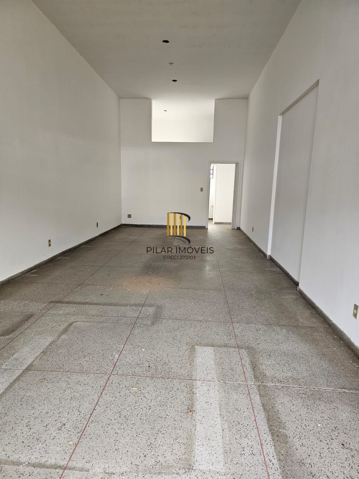 Prédio Comercial no bairro Vila Ipiranga