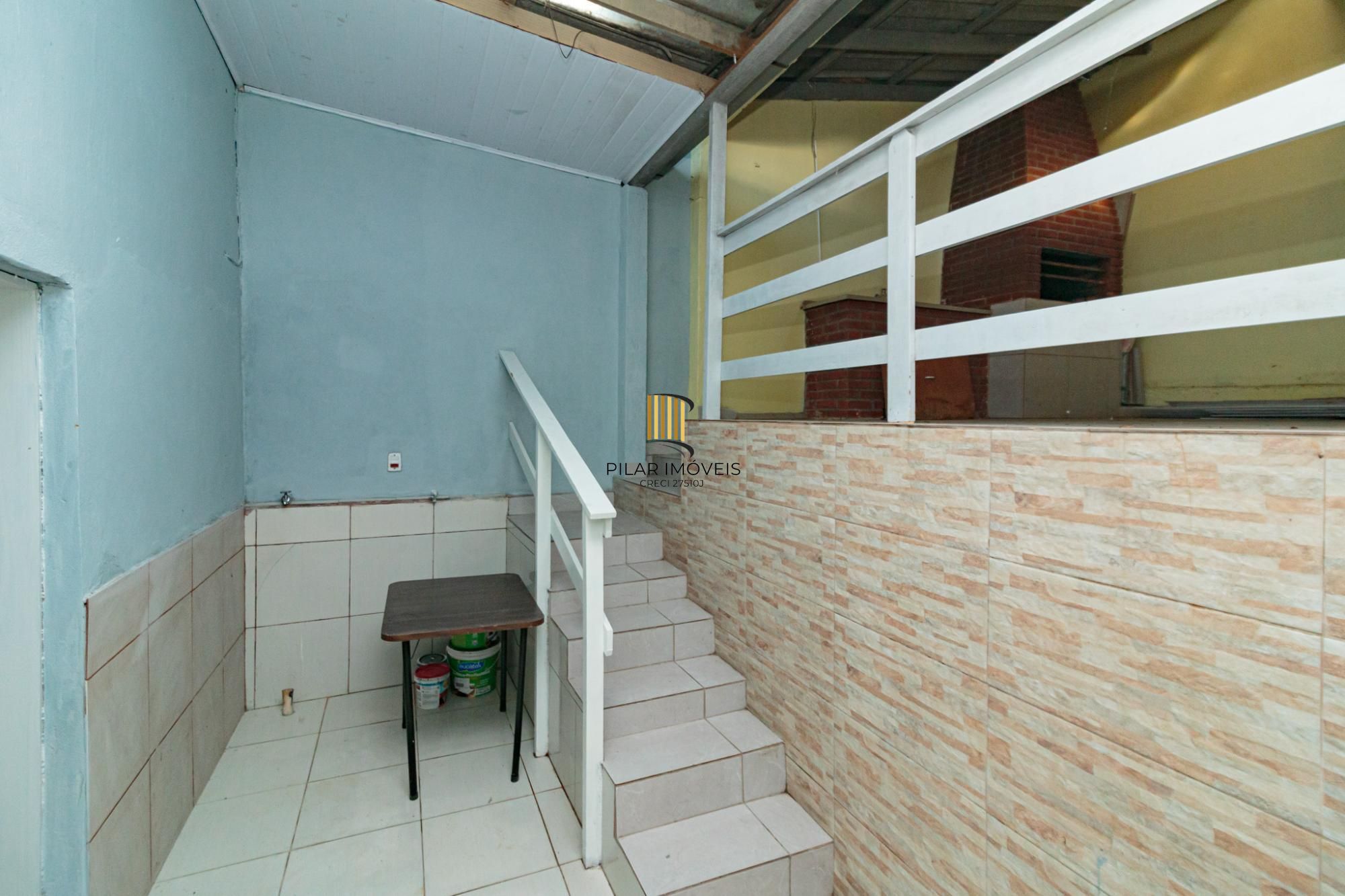 Casa 2 dormitórios no bairro Lomba do Pinheiro