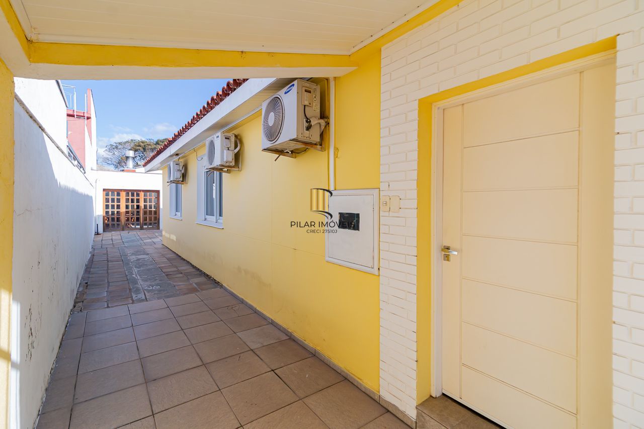 Casa 3 dormitórios no bairro Vila Ipiranga