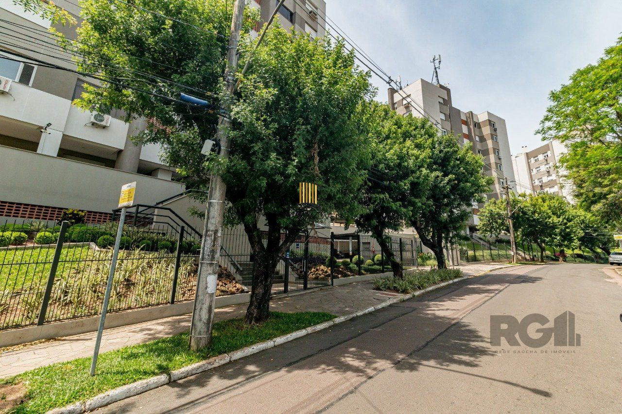 Apartamento 2 dormitórios no bairro Passo da Areia