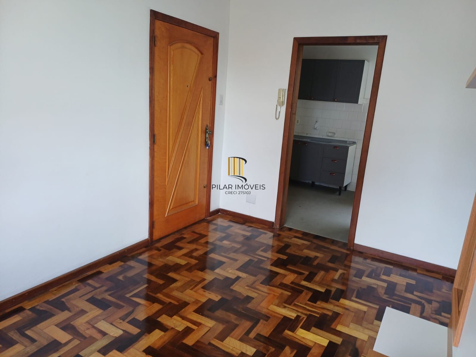 Apartamento 2 dormitórios no bairro Vila Ipiranga