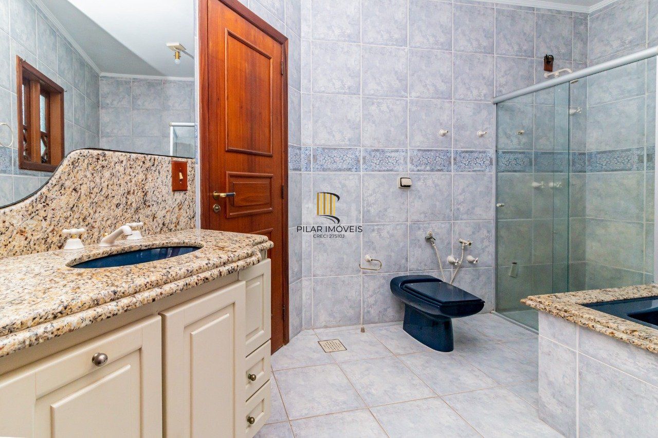 Casa para Venda - 431m², 4 dormitórios, sendo 2 suites, 3 vagas - Jardim Itu Sabará