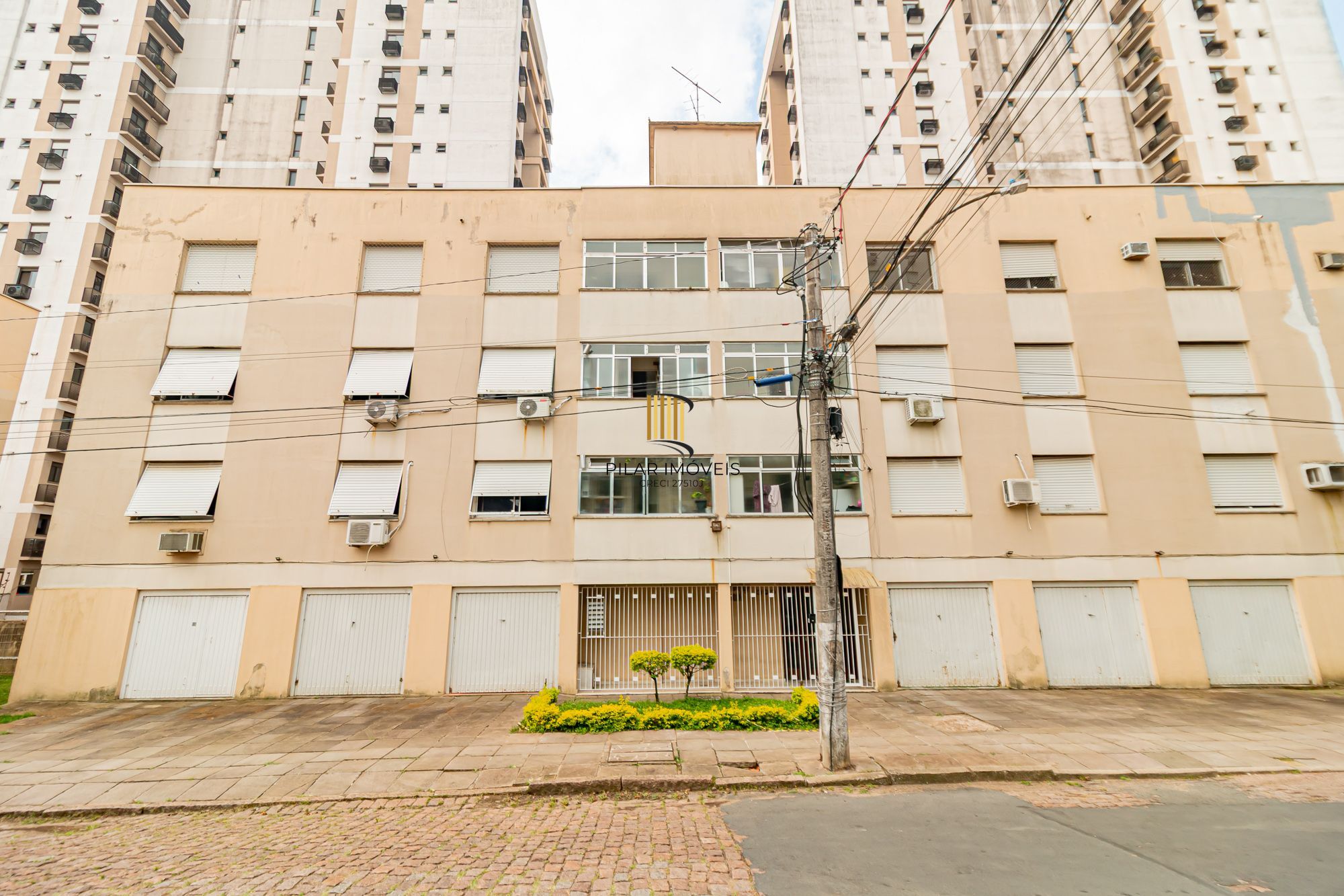 Apartamento 3 Dormitório(s) Bairro Passo da Areia - Pilar Imóveis