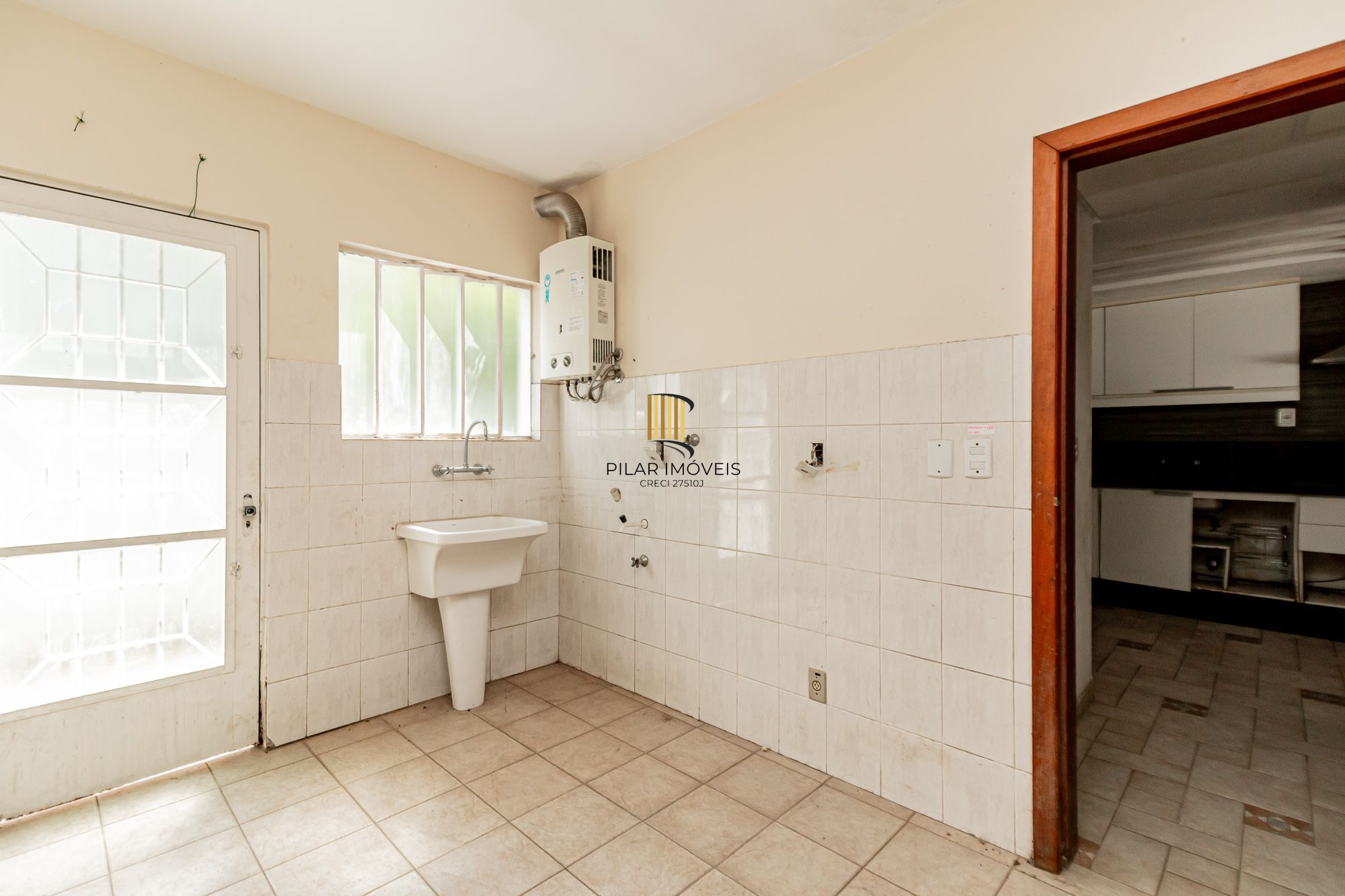 Casa 5 dormitórios no bairro Marechal Rondon