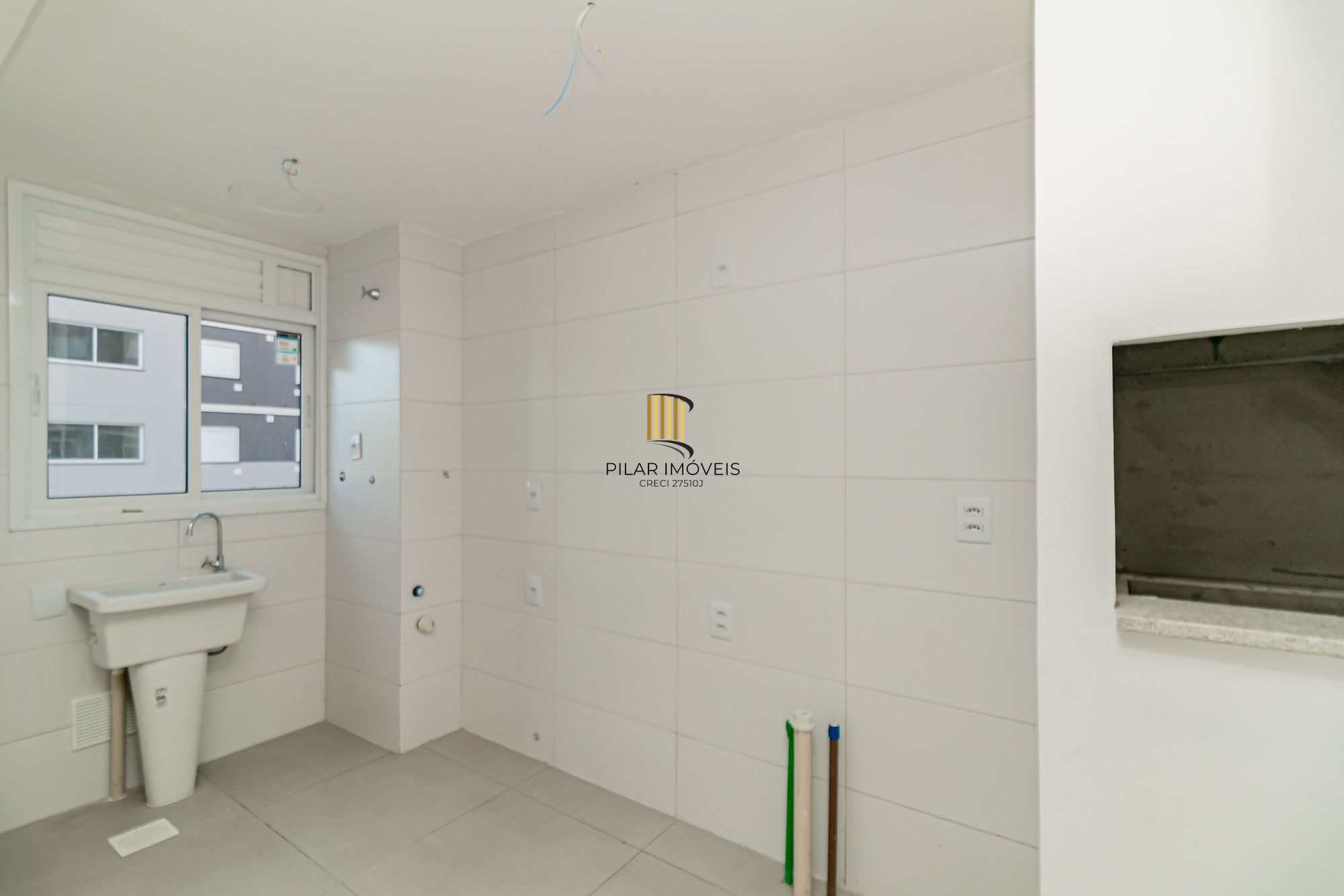 Apartamento 2 dormitórios no bairro Jardim Sabará