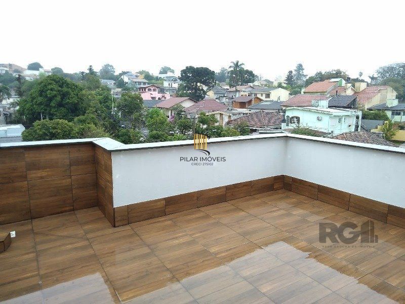 Duplex 2 dormitórios no bairro Jardim Sabará