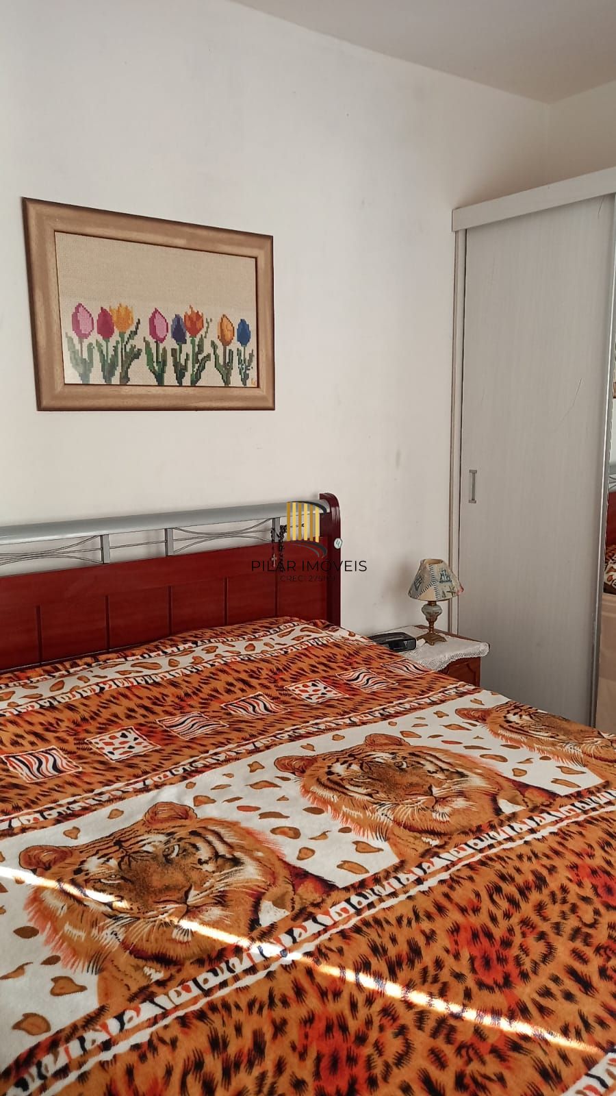 Casa 5 dormitórios no bairro Três Figueiras