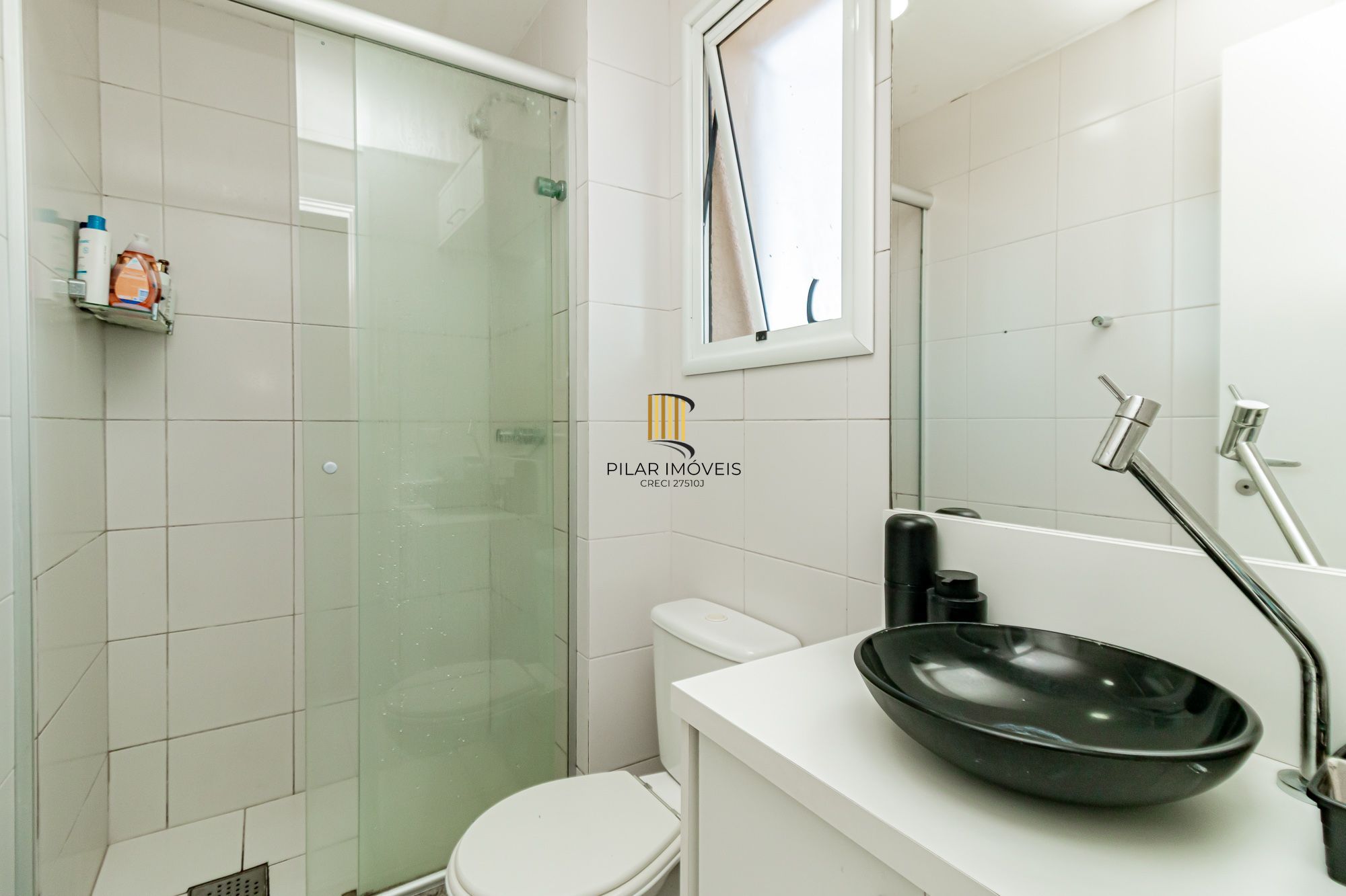 Apartamento 3 dormitórios no bairro Vila Ipiranga