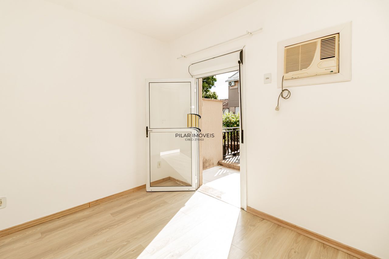 Casa de Condomínio 3 dormitórios no bairro Cavalhada