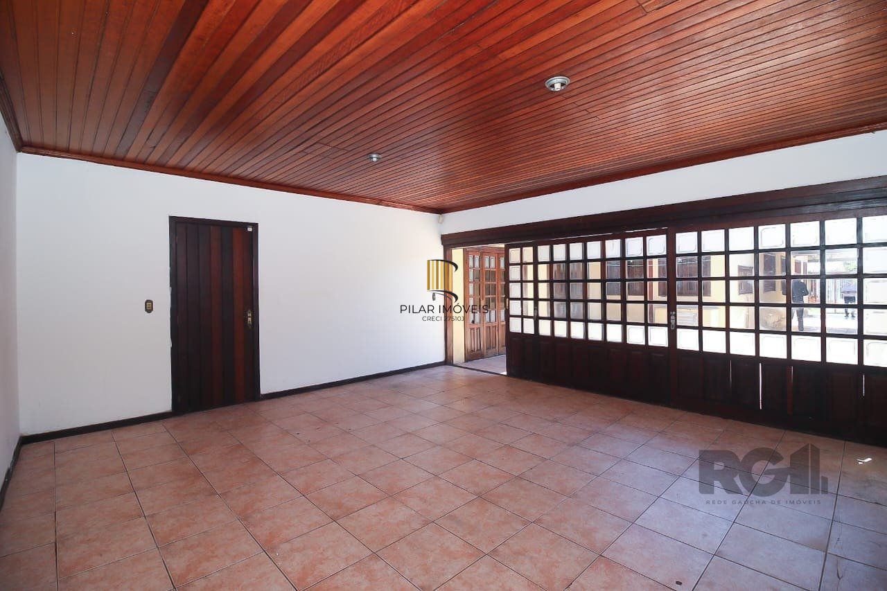 Casa 4 dormitórios no bairro Marechal Rondon