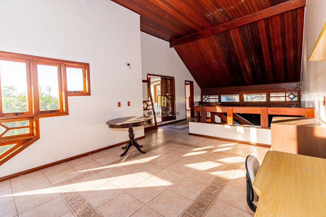 Casa para Venda - 431m², 4 dormitórios, sendo 2 suites, 3 vagas - Jardim Itu Sabará