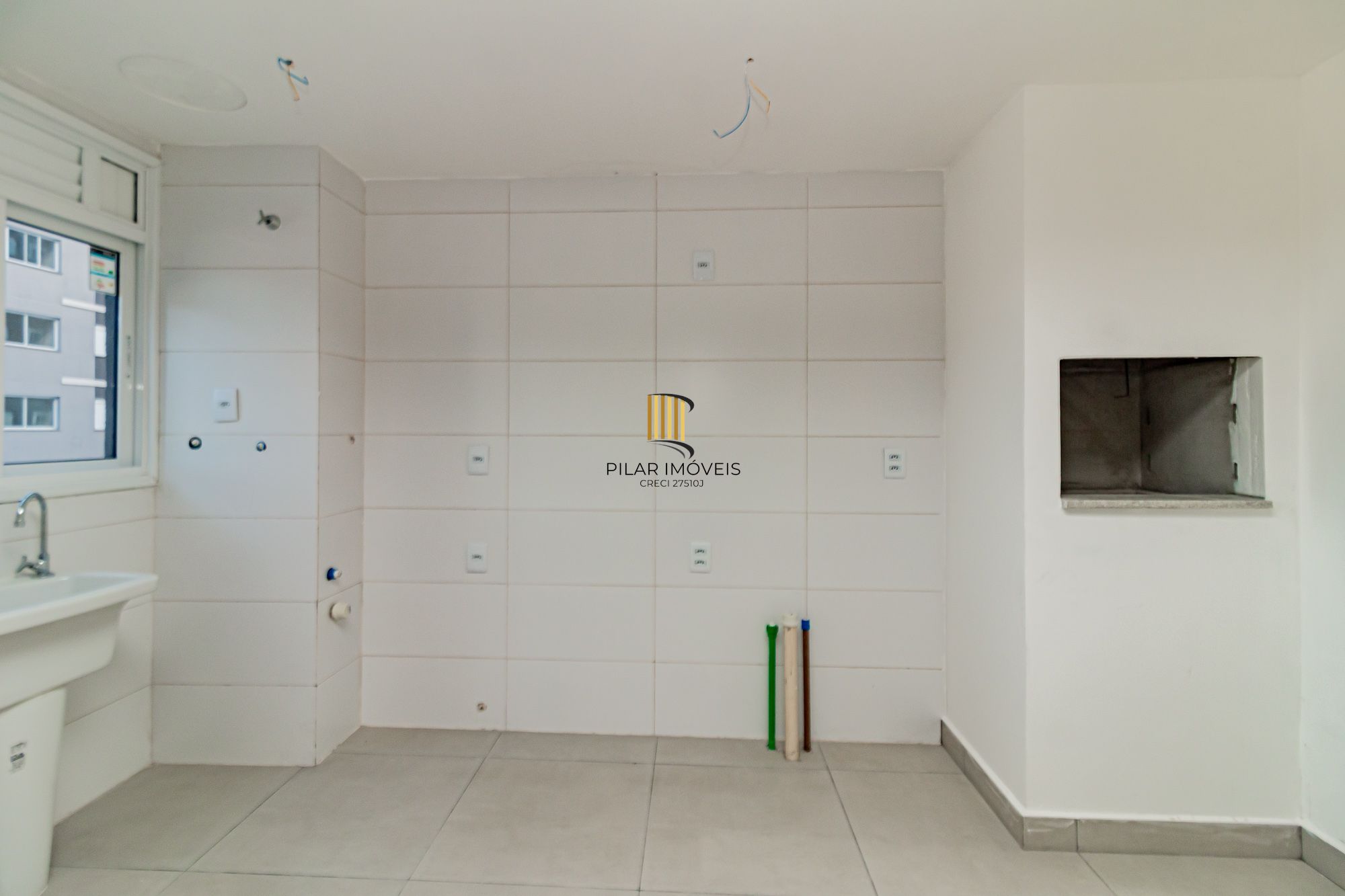 Apartamento 2 dormitórios no bairro Jardim Sabará