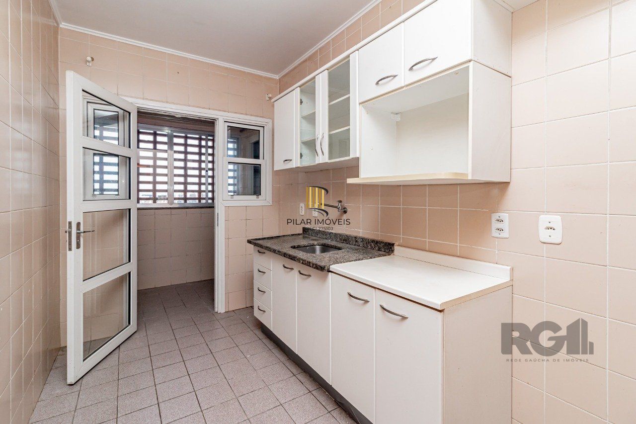 Apartamento 2 dormitórios no bairro Passo da Areia