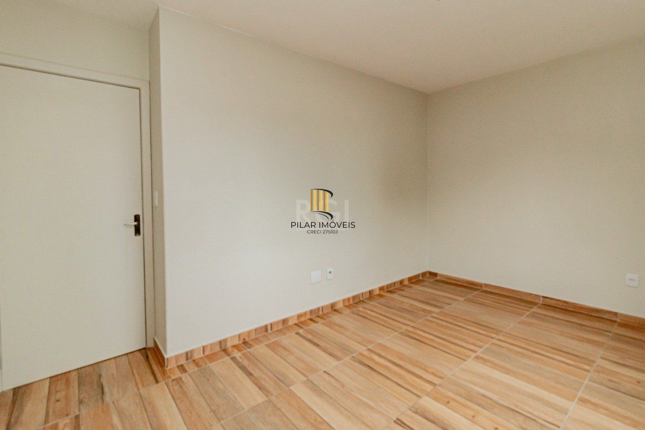 Apartamento 2 dormitórios no bairro Vila Ipiranga