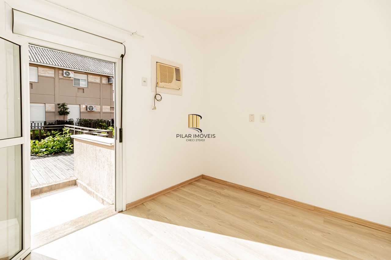 Casa de Condomínio 3 dormitórios no bairro Cavalhada