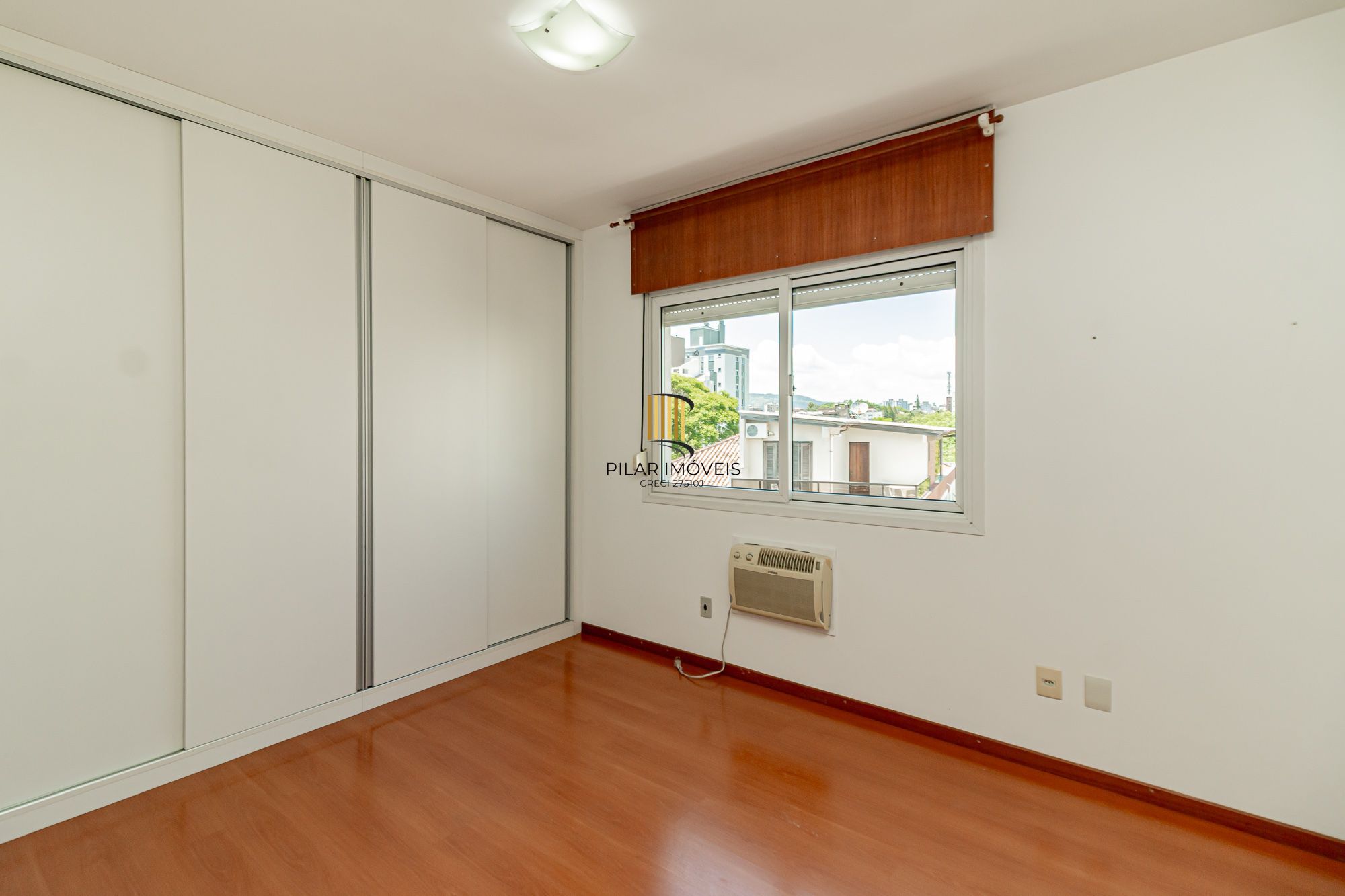 Apartamento 2 dormitórios no bairro Passo da Areia