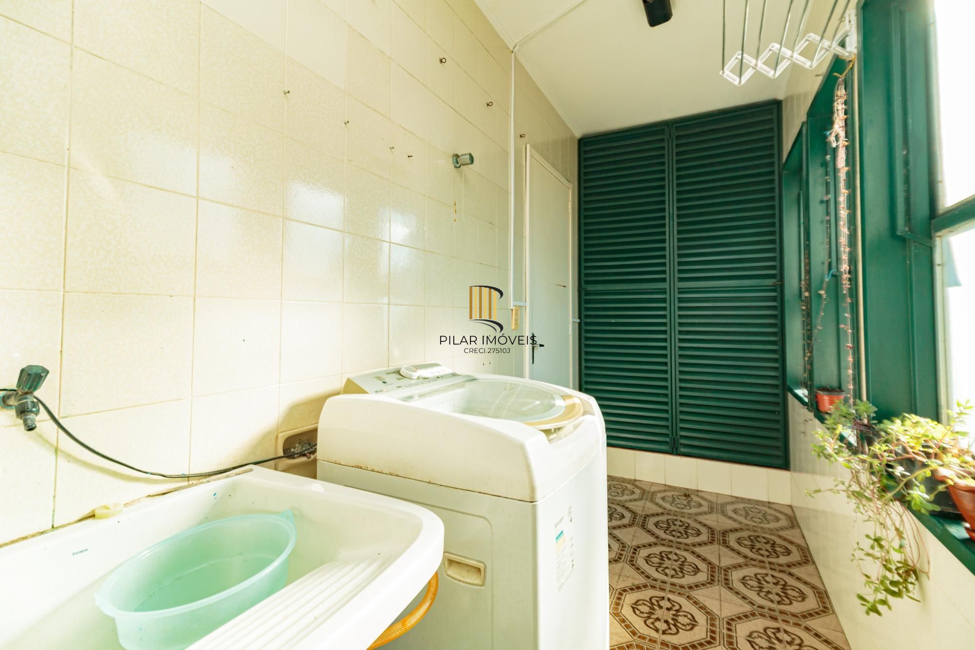 Apartamento 2 dormitórios no bairro Vila Ipiranga