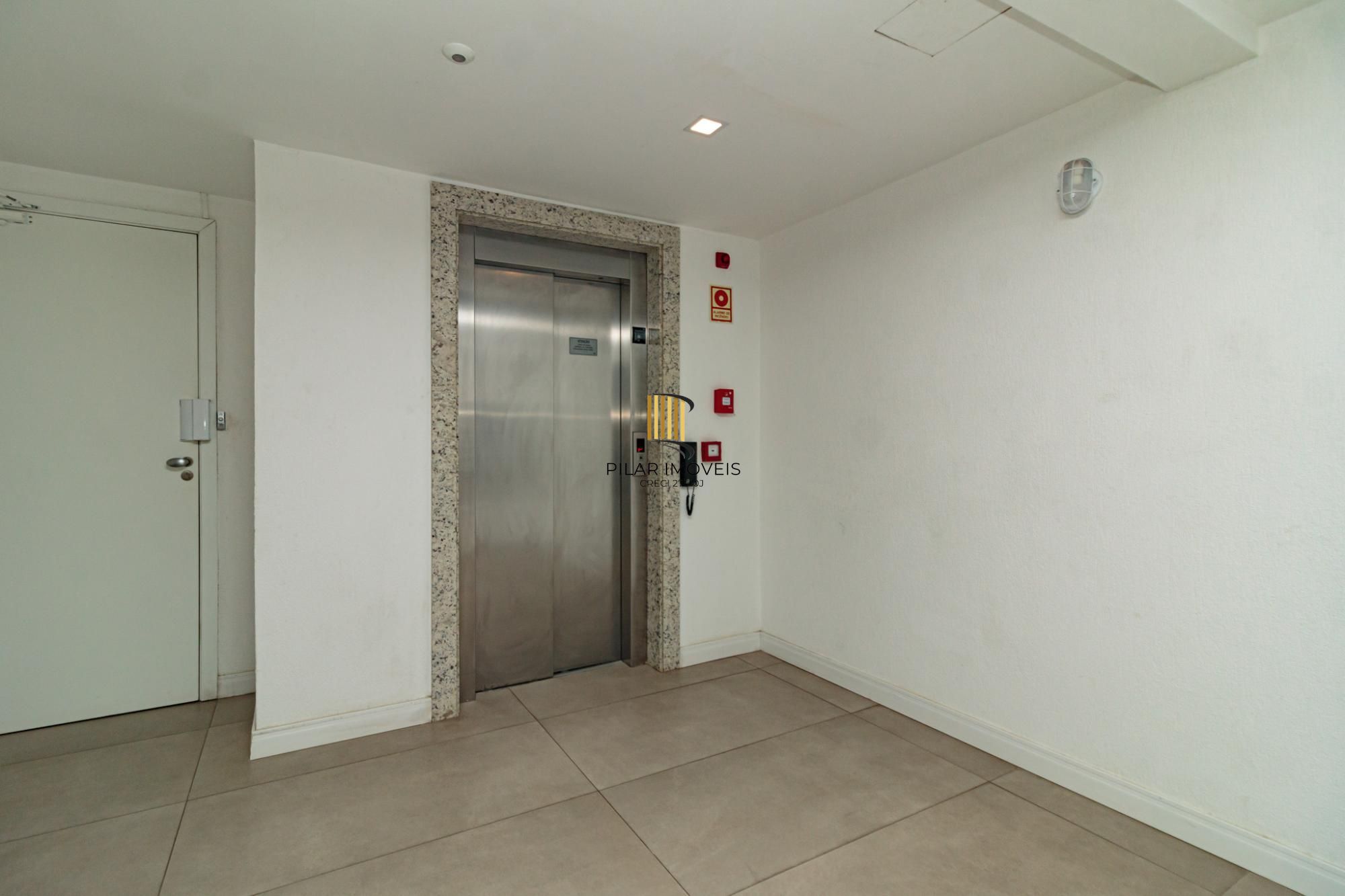 Apartamento 2 dormitórios no bairro Passo da Areia