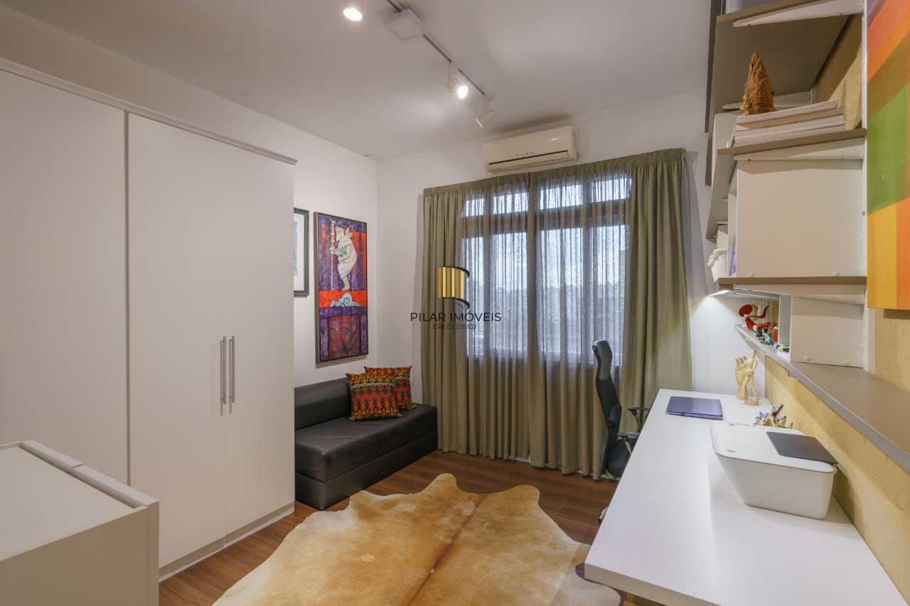Apartamento 2 dormitórios no bairro Centro Histórico