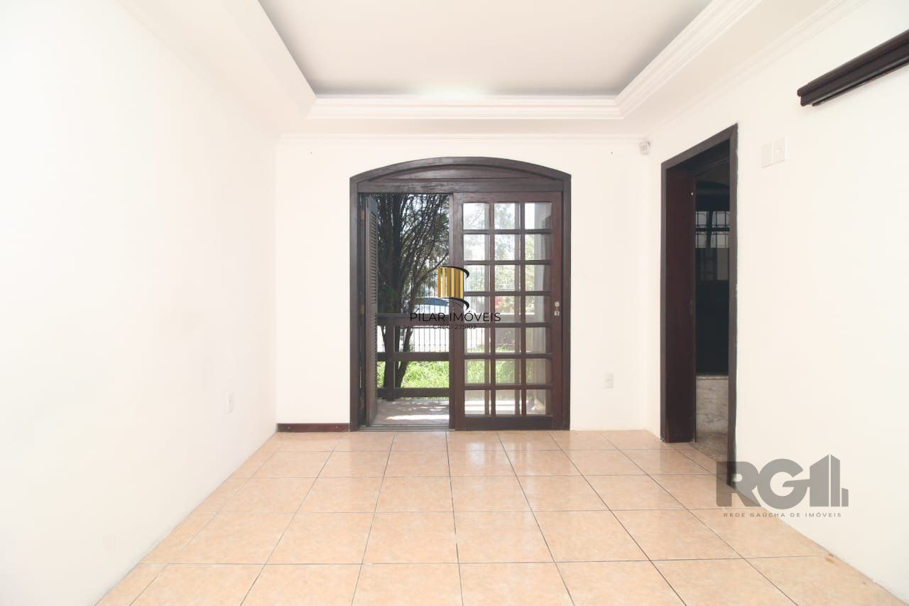 Casa 4 dormitórios no bairro Marechal Rondon