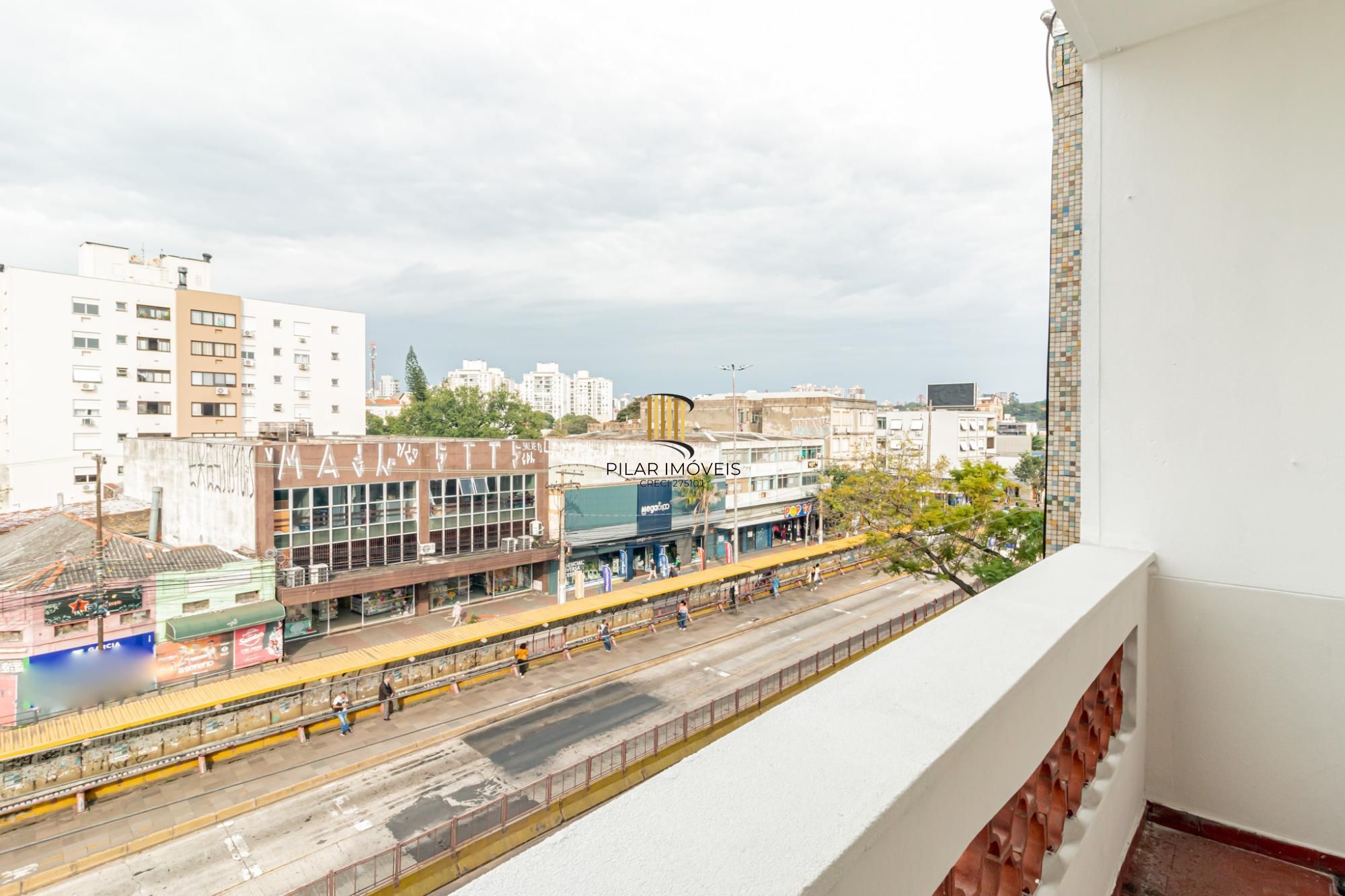 Apartamento 2 dormitórios no bairro Sarandi