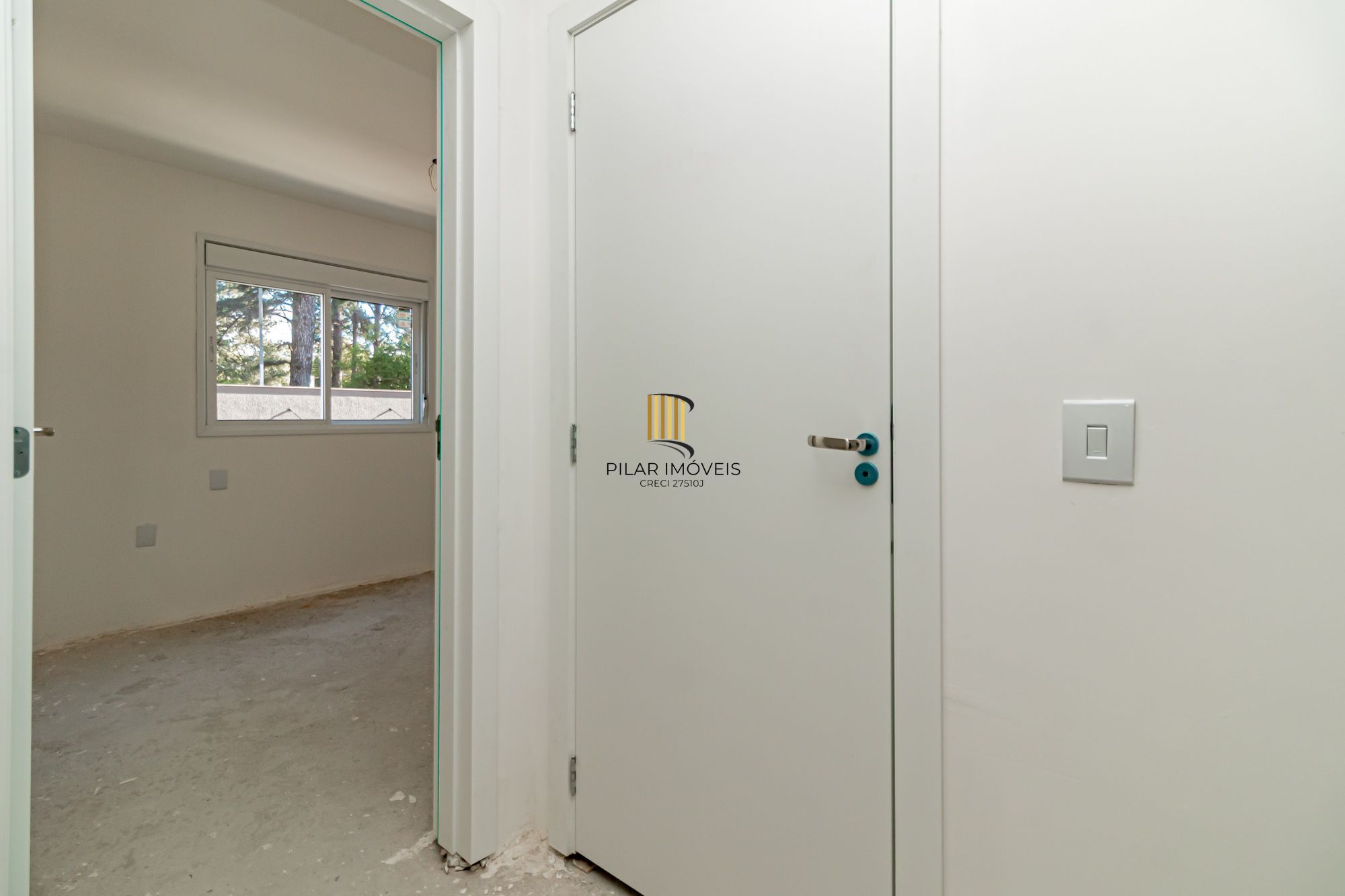 Apartamento 2 dormitórios no bairro Jardim Sabará