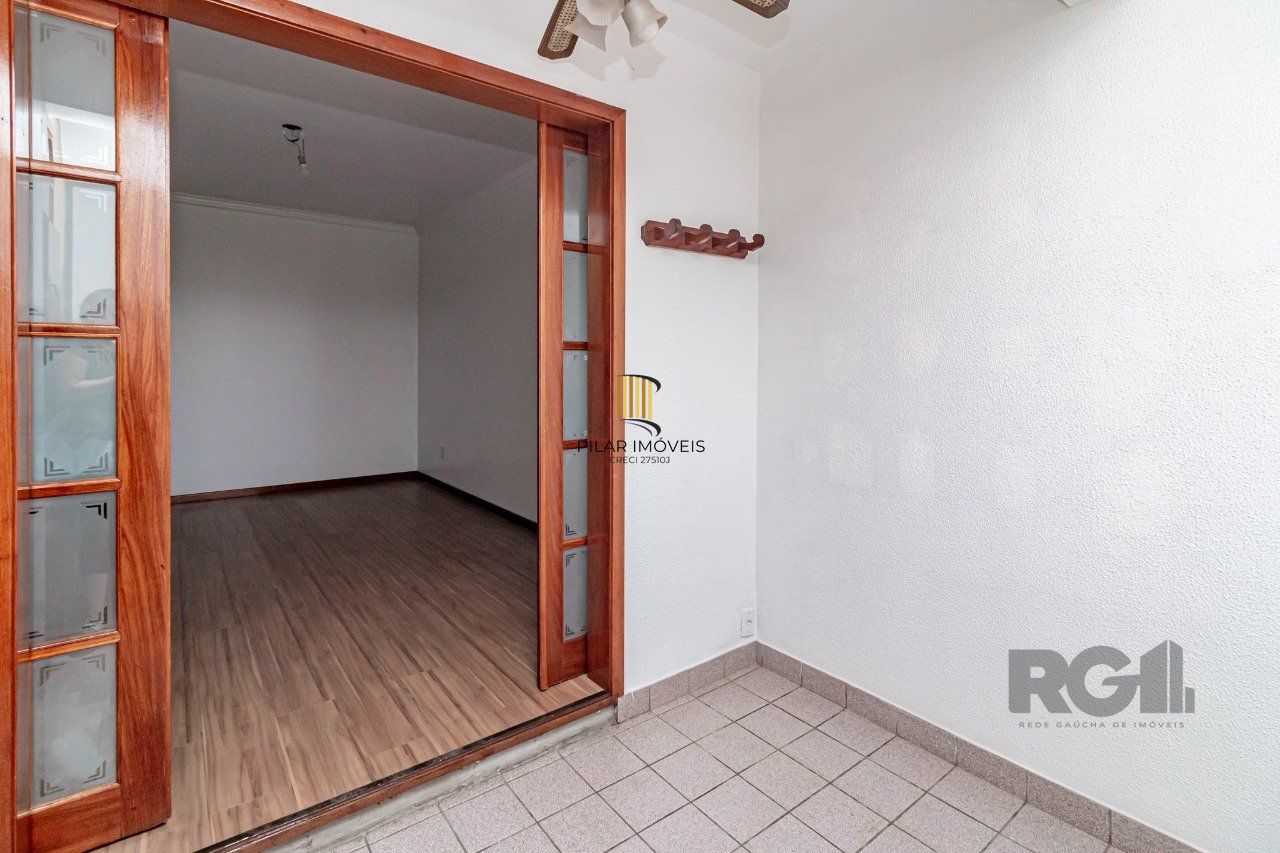 Apartamento 2 dormitórios no bairro Passo da Areia